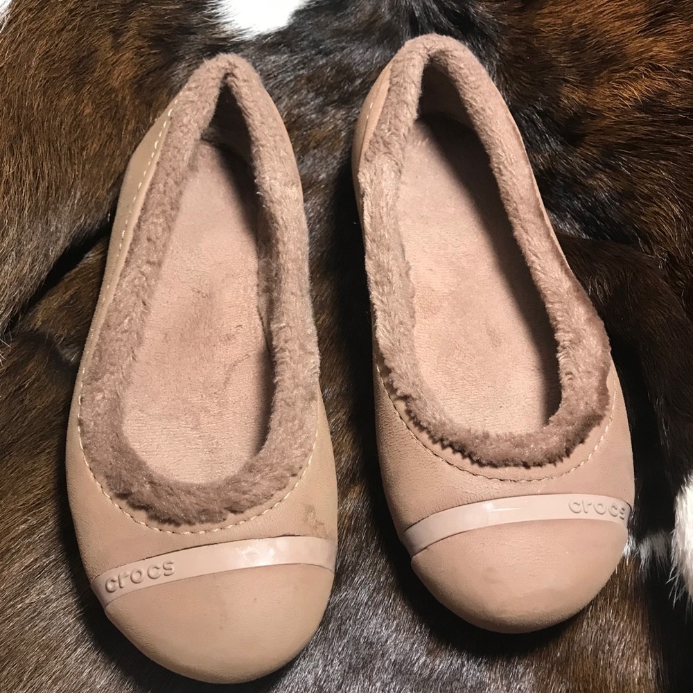 Crocs Mammoth Flats Faux Fur Lined